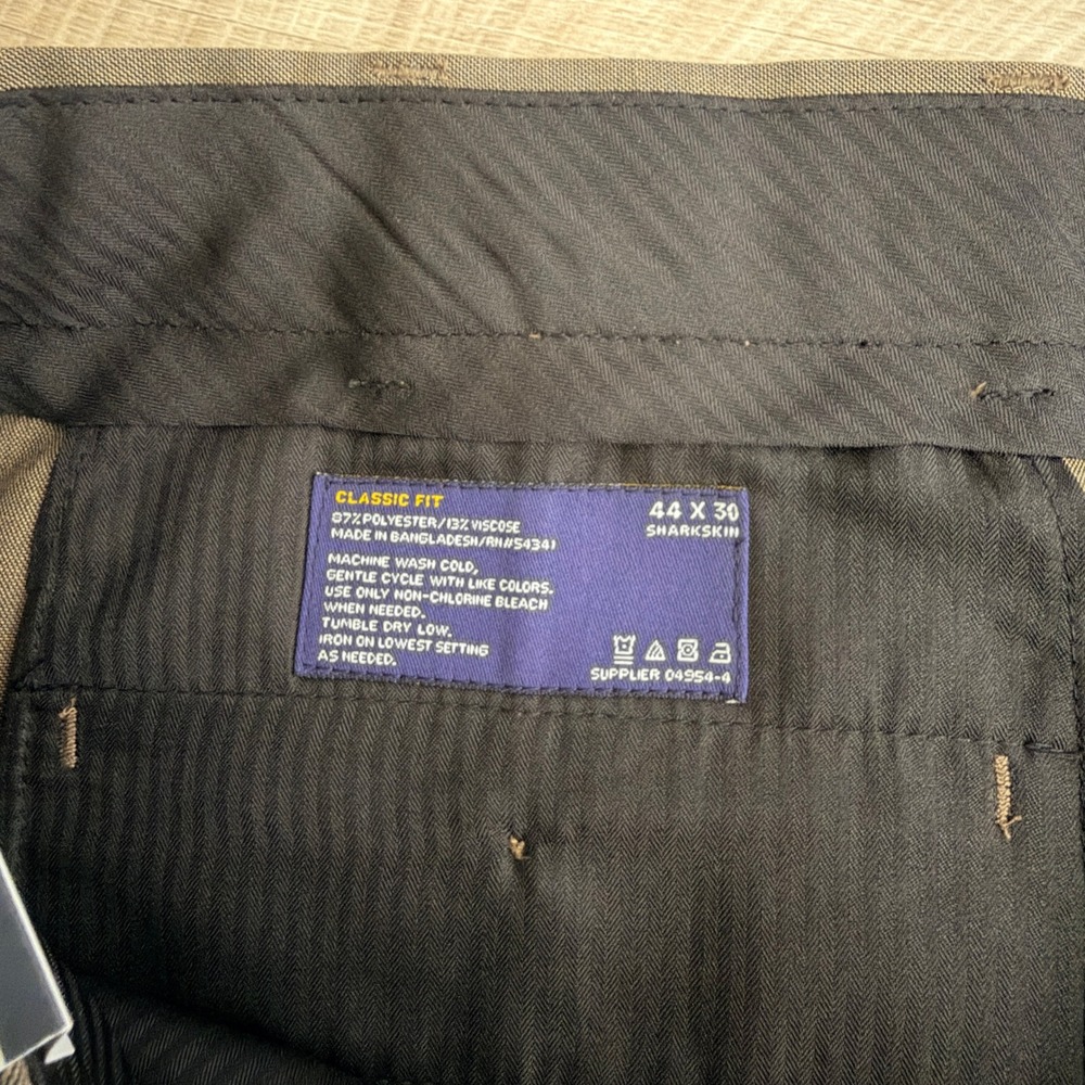 Stafford Dress Pants Mens 44x30 Brown Classic Fit Sharkskin Pleated Cuffed New - Picture 4 of 6